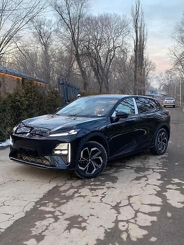 arrizo 8: Changan : 2025 г., 1.5 л, Автомат, Гибрид, Кроссовер — 3