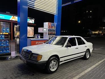 очен срочно: Mercedes-Benz W124: 1988 г., 2.3 л, Механика, Бензин, Седан — 7