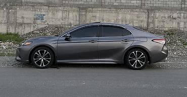 prius 30: Toyota Camry: 2018 г., 2.5 л, Автомат, Гибрид, Седан — 4