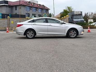 infinity fx: Hyundai Sonata: 2011 г., 2 л, Автомат, Газ, Седан — 4