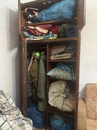 кийим: Шифоньерлер, кийидер үчүн шкафтар, Колдонулган, Түз, Жыгач — 4