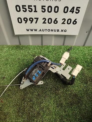 step rf3: Сервопривод печки Toyota Raum EXZ10, двигатель 5E‑FE, год 2001. - — 1