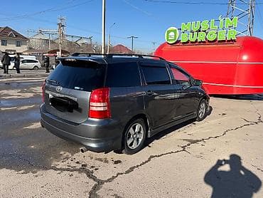 Toyota WISH: 2003 г., 1.8 л, Автомат, Бензин, Минивэн at lalafo.kg Toyota WISH: 2003 г., 1.8 л, Автомат, Бензин, Минивэн