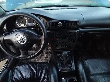 машины лада: Volkswagen Passat: 2002 г., 2 л, Ручные, Бензин, Седан — 7