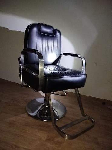 деревянные подставки для цветов: Кресло для парикмахерских 1 штука б/у состояние нового — 2