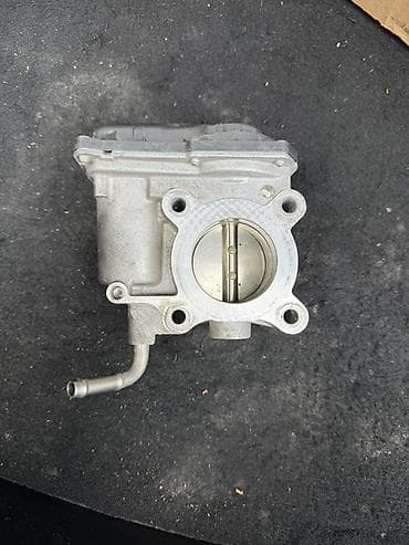 дроссель тойота: Дроссельная заслонка Toyota Оригинал — 3