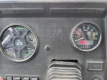 srv 2: Модель: 892, Б/у, 2010 г. — 3