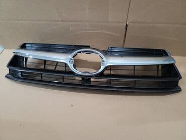 Решетка радиатора Toyota 2013 г., Новый, Аналог