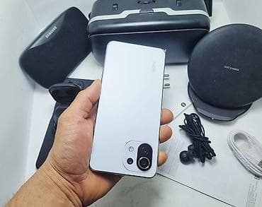 it takes two: Xiaomi, Mi 11 Lite, Б/у, 256 ГБ, цвет - Белый, 1 SIM, 2 SIM, eSIM — 10