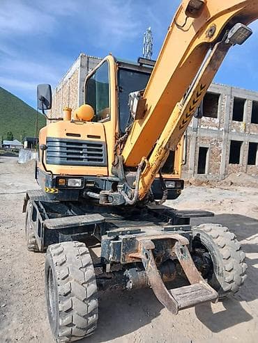 Авто кызматтары: Экскаватор кызматтары | Дүмүрлөрдүн тамырларын жулуп салуу, Траншеялар, Суу — 1
