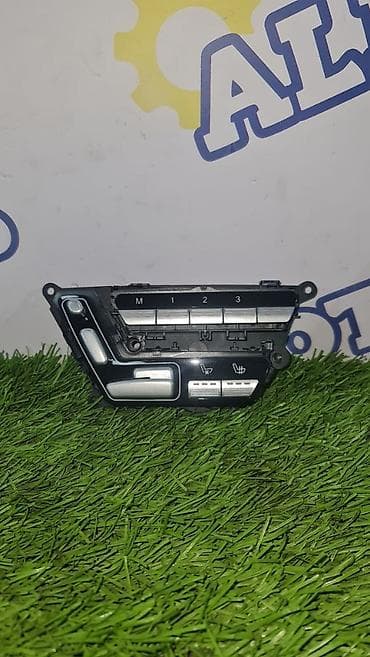 erec m8: Mercedes-Benz S600 W221 2008 г. задний правый блок регулировки сидений — 1