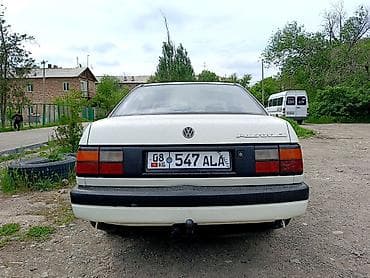 golf 7: Volkswagen Passat: 1990 г., 1.8 л, Ручные, Газ, Седан — 4