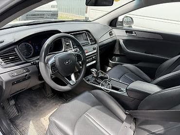lf sonata: Hyundai Sonata: 2019 г., 2 л, Автомат, Газ, Седан — 5