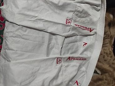 Зимний спорт: Комплект экипировки для каратэ (WKF approved) Состав: - Красные — 3