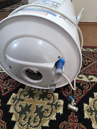 macbook pro 16 m2: Накопительный водонагреватель Объем бака: 50 л, Электрический, Регулятор температуры, Эмалированная сталь, Б/у — 5