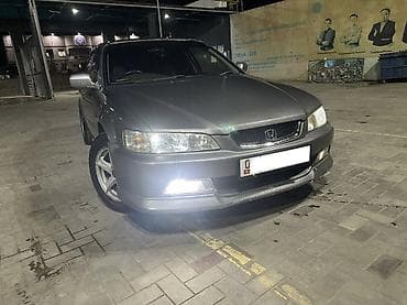 Honda Accord: 1998 г., 1.8 л, Автомат, Бензин, Седан