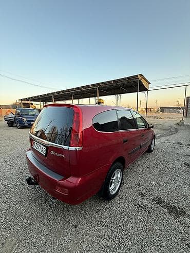 ist 1 5: Honda Stream: 2002 г., 1.7 л, Ручные, Бензин, Минивэн — 5