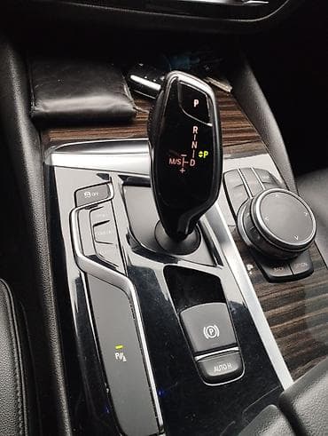 вмw капля: BMW 5 series: 2018 г., Автомат, Бензин, Седан — 9