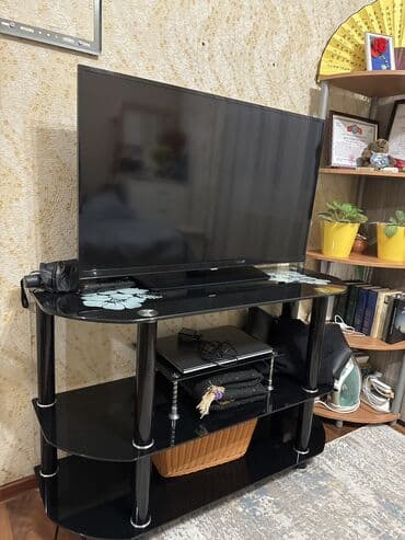 Аудиотехника: Б/у телевизор Samsung с подставкой — 1