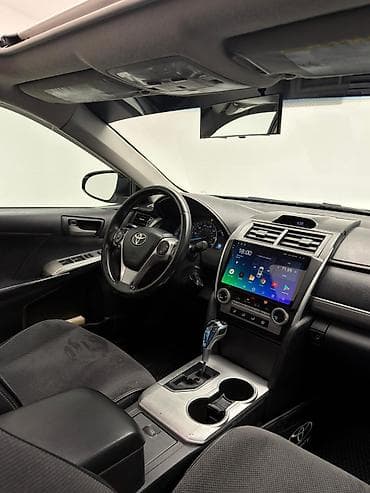 2011: Toyota Camry: 2011 г., Автомат, Бензин, Седан — 8
