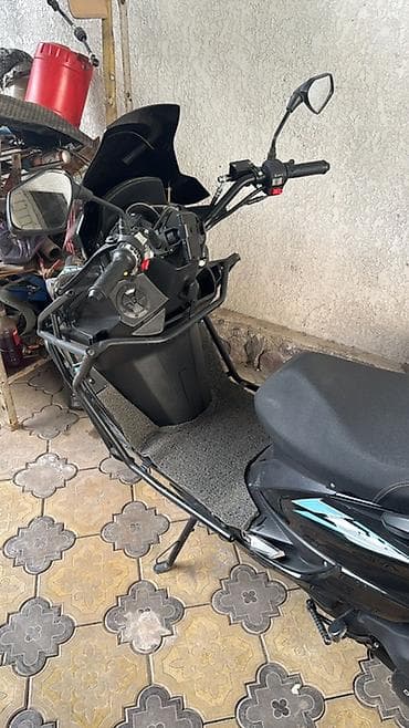 кроссовый мото: Скутер DUL DUL (класс 125/150 см³, вариатор) - Современный городской — 5