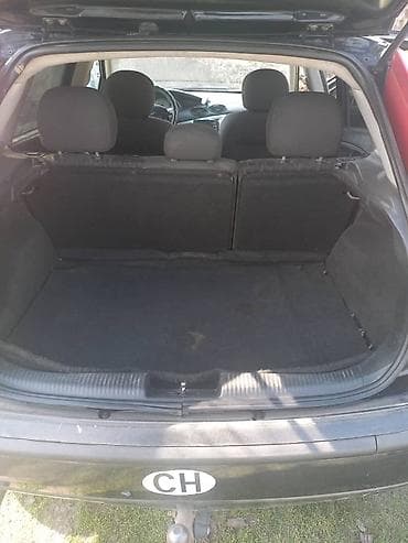 haima 3: Ford Focus: 2003 г., 2 л, Ручные, Бензин, Хэтчбэк — 6