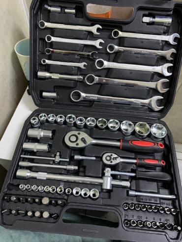 айрафорс набор: Набор инструментов в прочном пластиковом кейсе с ручкой. Состав: - — 4