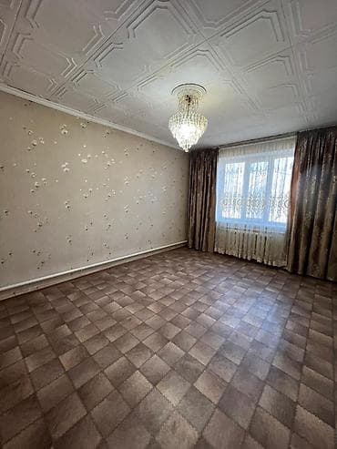Дома: 🏡 Срочно продается дом в ж/м Ала-Тоо-2! ✅ 5-комнатный дом ✅ Участок — — 2