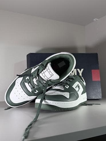 Мужские кроссовки, 43, 44, Tommy Hilfiger, Новый, цвет - Зеленый, Самовывоз, Платная доставка at lalafo.kg Мужские кроссовки, 43, 44, Tommy Hilfiger, Новый, цвет - Зеленый, Самовывоз, Платная доставка