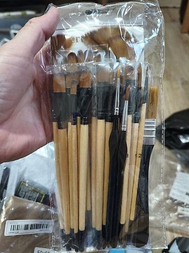 сумки женские из кожи: Набор аксессуаров и косметики: 1) Браслеты-нитки из гладких круглых — 7