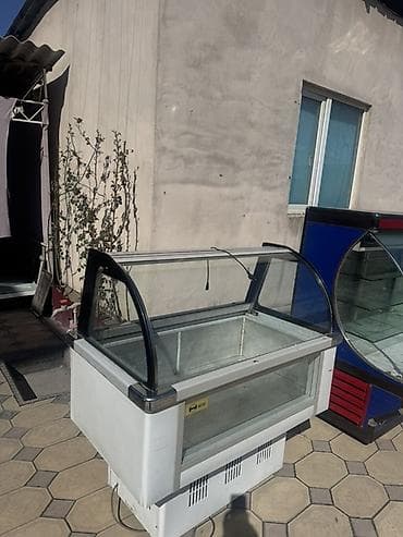 Холодильное оборудование: Для молочных продуктов, Б/у — 1