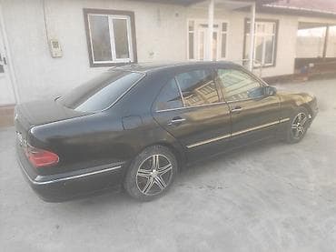 обмен ниже классом: Mercedes-Benz E-Class: 2000 г., 3.2 л, Механика, Бензин, Седан — 6