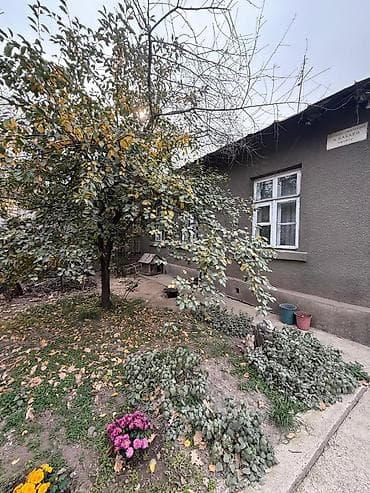 Дома: Продаю часть жилого дома - участок 4.2сотки, 14х32, угловой - общая — 6