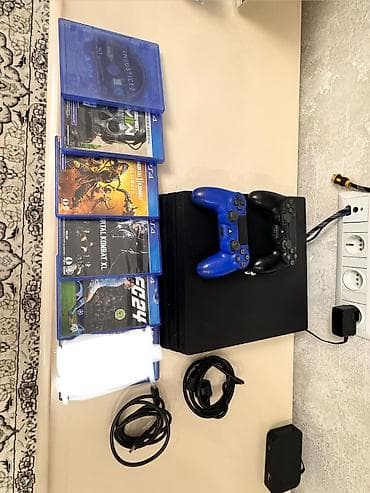 iphone 13 pro maks: Игровая консоль PlayStation 4 pro(черная) с комплектом аксессуаров и — 1