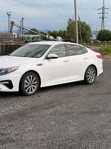 Продажа авто: Kia Optima: 2019 г., 2.4 л, Автомат, Бензин, Седан — 2