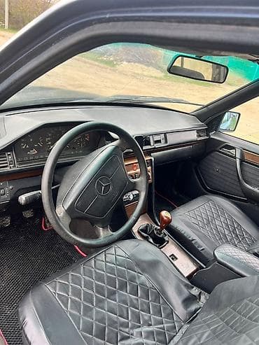 bmw 740: Mercedes-Benz W124: 1990 г., 2.3 л, Механика, Бензин, Седан — 8