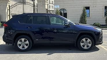 хайлендер 2025: Toyota RAV4: 2022 г., 2.5 л, Автомат, Гибрид, Кроссовер — 5