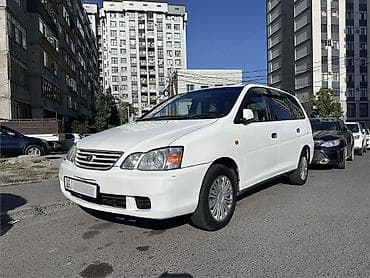 пикник тайота: Toyota Gaia: 2002 г., 2 л, Автомат, Бензин, Минивэн — 3