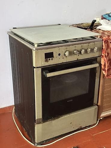 Б/у Кухонная плита VESTEL с духовкой Торг есть - Тип: комбинированная