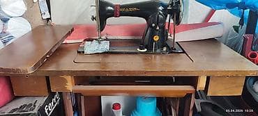 black chark: Швейная машина Chayka, Механическая, Ручной — 1