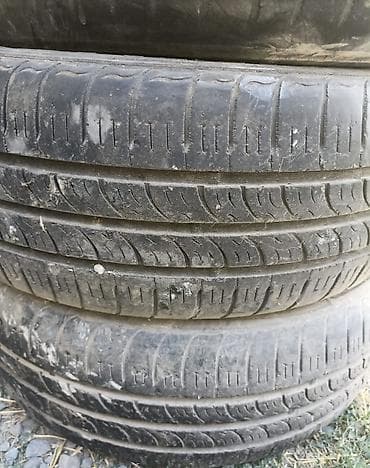 6000: Комплект летних шин 215/60 R16 95H - Количество: 6 штуки все за 8000 - — 2
