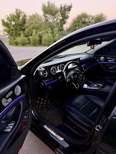 е 210: Mercedes-Benz E-Class: 2020 г., 2 л, Автомат, Бензин, Седан — 6