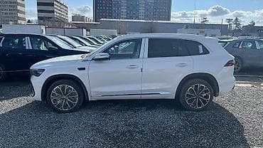 byd e7: Geely Monjaro: 2026 г., 2 л, Автомат, Бензин, Кроссовер — 2