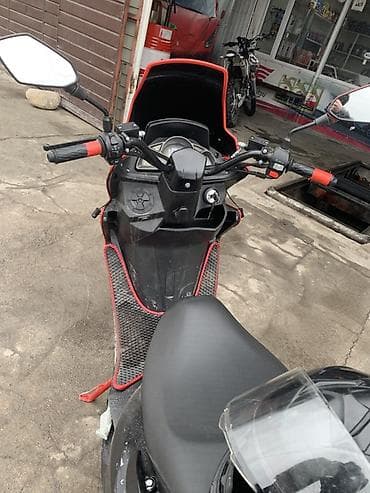 тактический очки: Скутер/мопед городского типа, черный с красными акцентами — 4