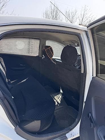 решета: Nissan Sylphy: 2015 г., 1.6 л, Автомат, Бензин, Седан — 9