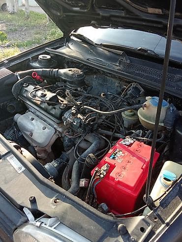 passat ss: Volkswagen Golf: 1993 г., 1.6 л, Механика, Бензин, Хэтчбэк — 9