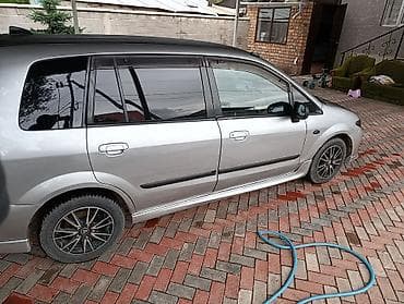 такта раум: Mazda PREMACY: 2001 г., 1.8 л, Автомат, Бензин, Минивэн — 3