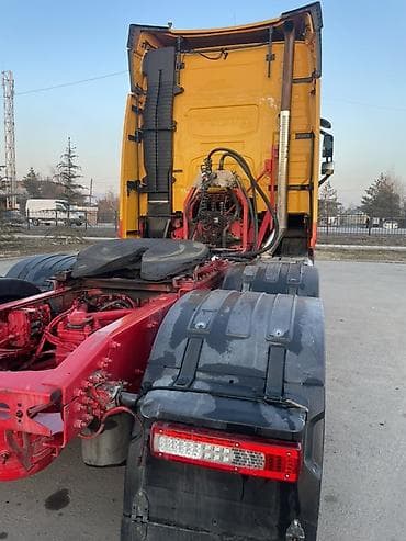 прицеа: Тягач, Volvo, Без прицепа — 3