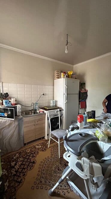 дом на продажу бишкек: Дом, 110 м², 6 комнат, Риэлтор, Косметический ремонт — 2