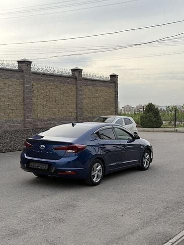 mini car: Hyundai Elantra: 2020 г., 2 л, Автомат, Бензин, Седан — 4